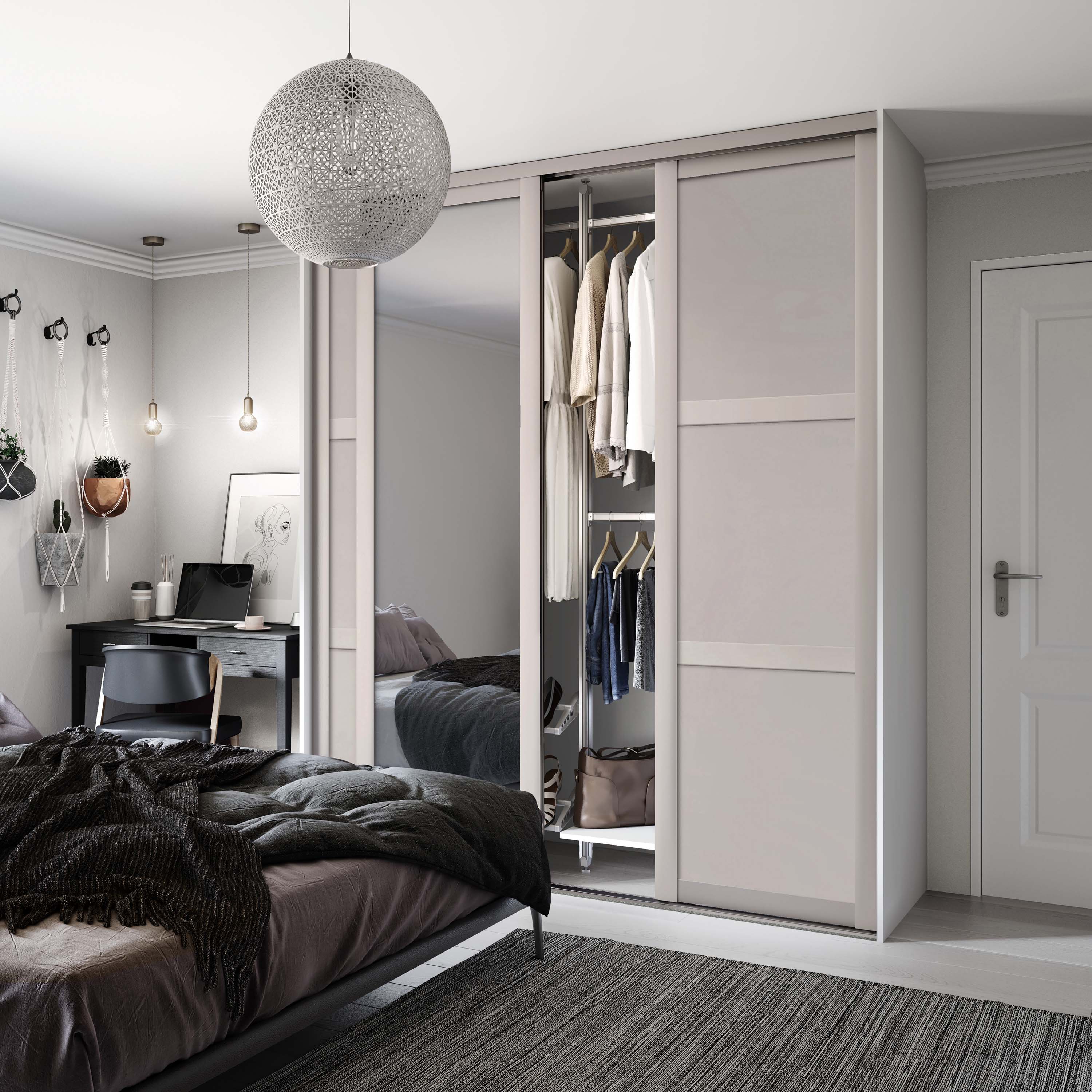 Spacepro Shaker 3 Door sliding wardrobe Kit Mirror Cashmere frame (w)1680mm