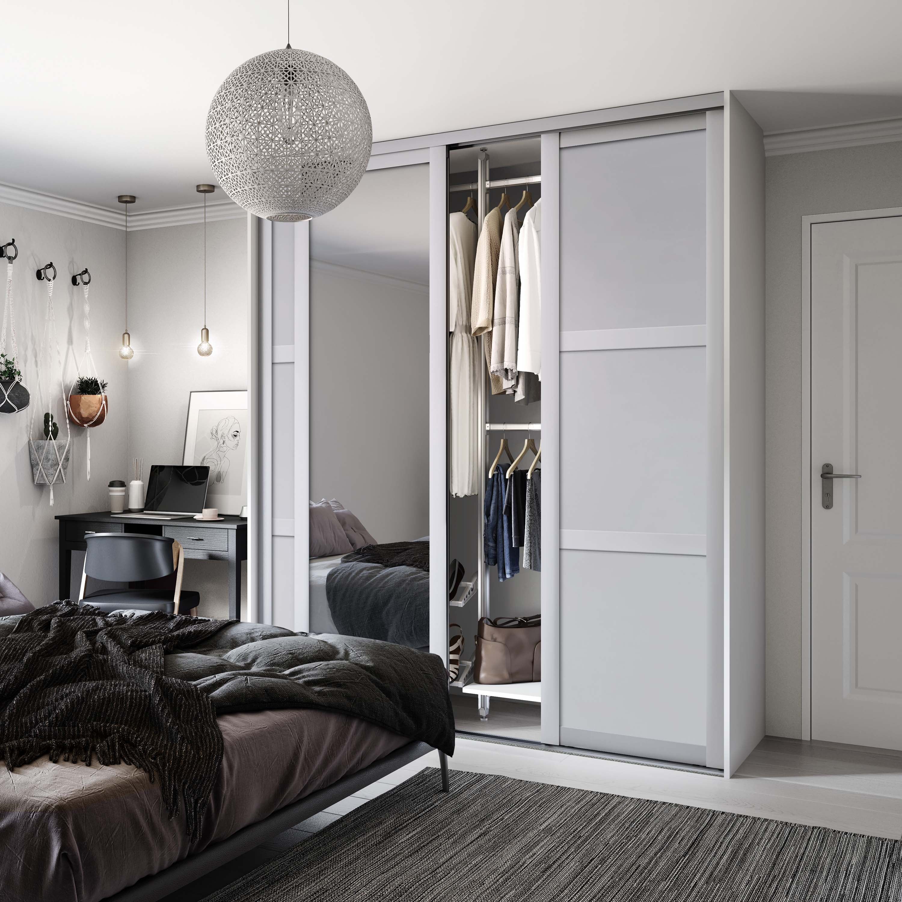 Spacepro Shaker 3 Door sliding wardrobe Kit Dove Grey frame 2 x Panel 1 x Mirror (w)1680mm